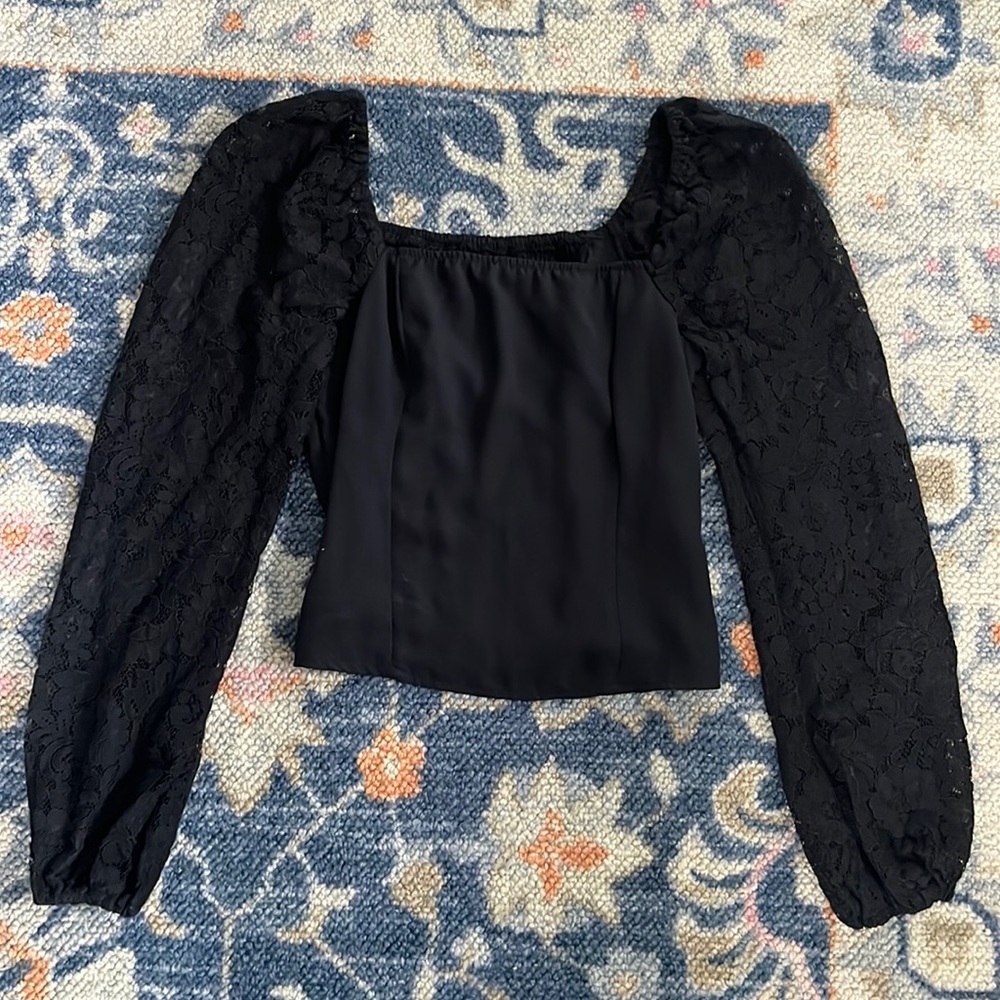 Abercrombie lace puff sleeve top